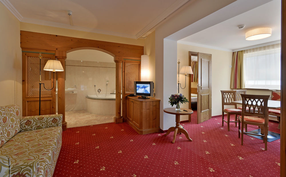 Hotel Gasthof Bruecke 메이른호픈 외부 사진